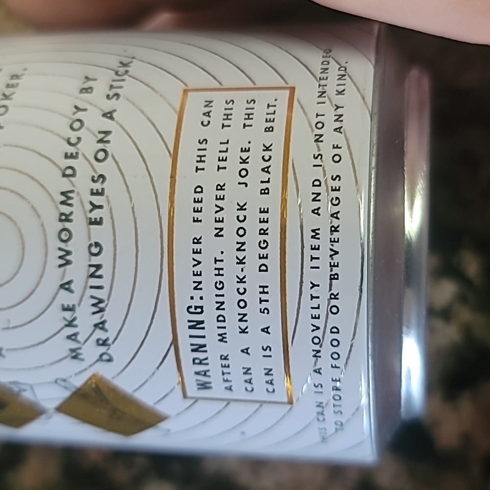 CAN OF WORMS - Picture 4 of 4